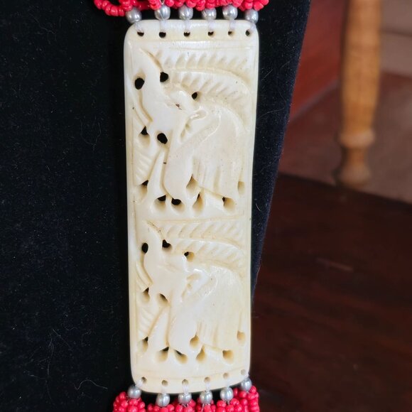 Antique Red Coral Beaded Necklace w/ Hand Carved Elephant Detail Hand Tied Rare! - Picture 4 of 16